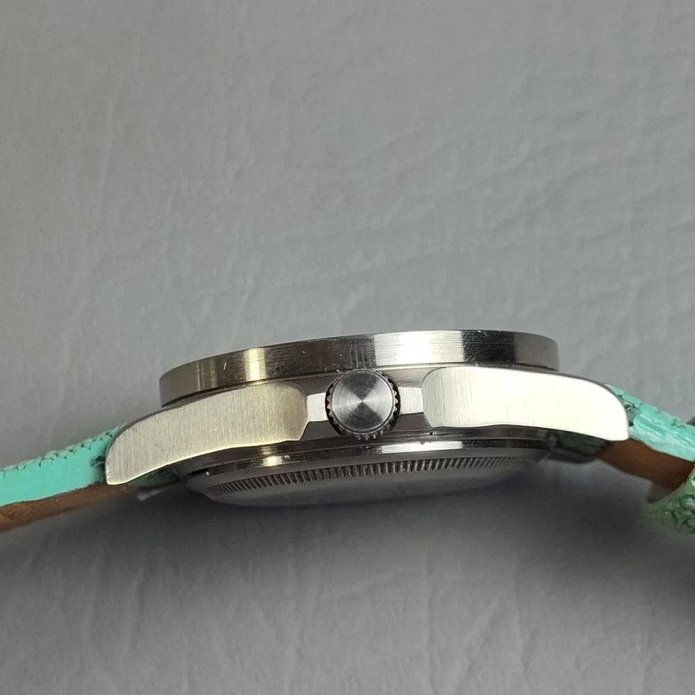 Becomb Diamond Genuine Stingray Watch‎ 